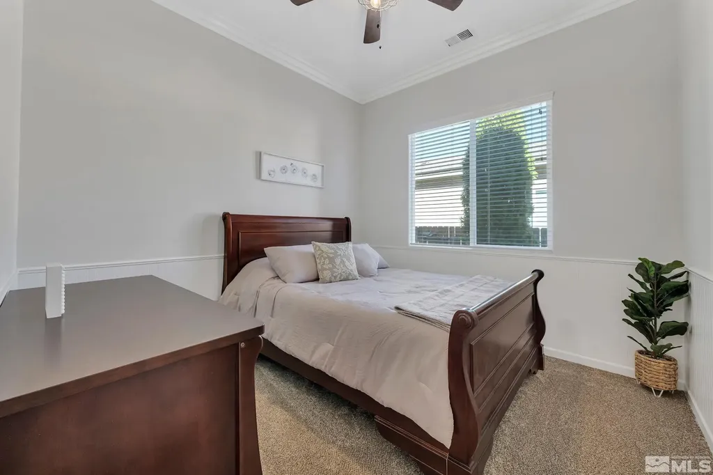 10577 Eagle Falls Reno NV 89521