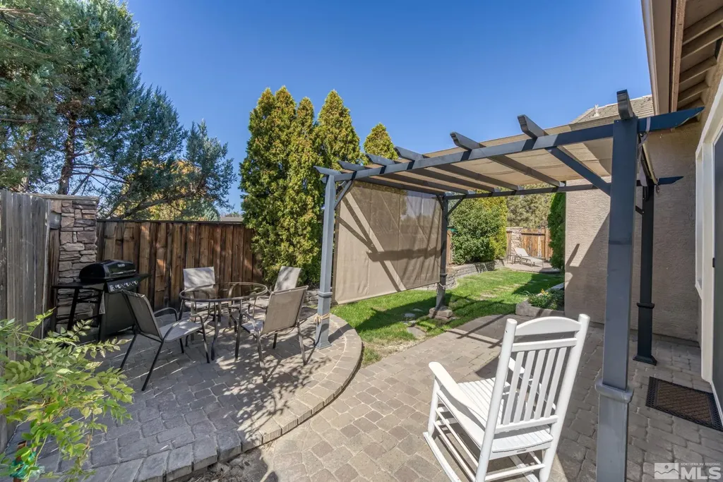 10577 Eagle Falls Reno NV 89521