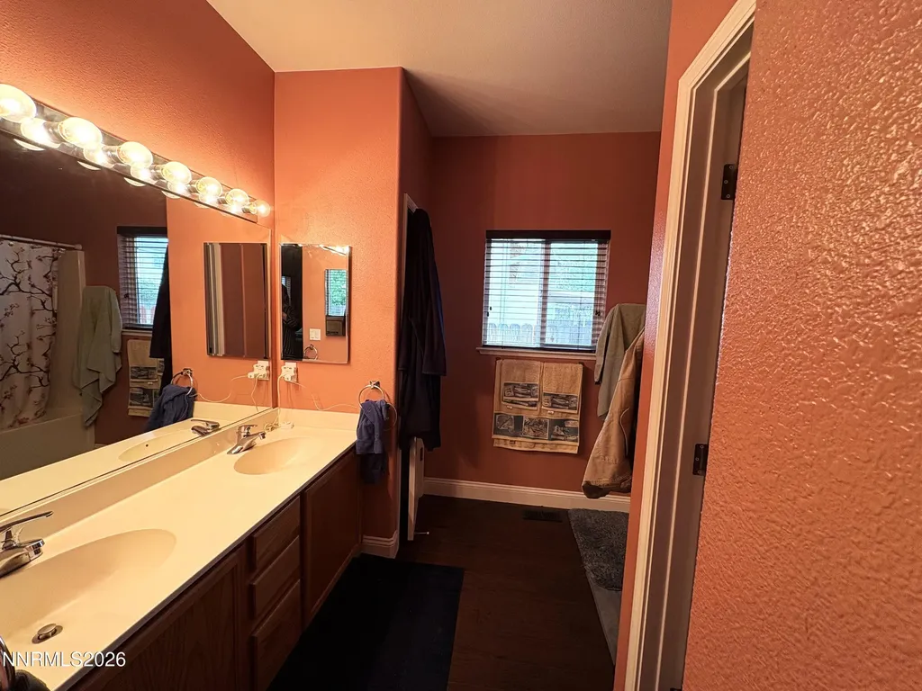 11760 Lone Desert Reno NV 89506
