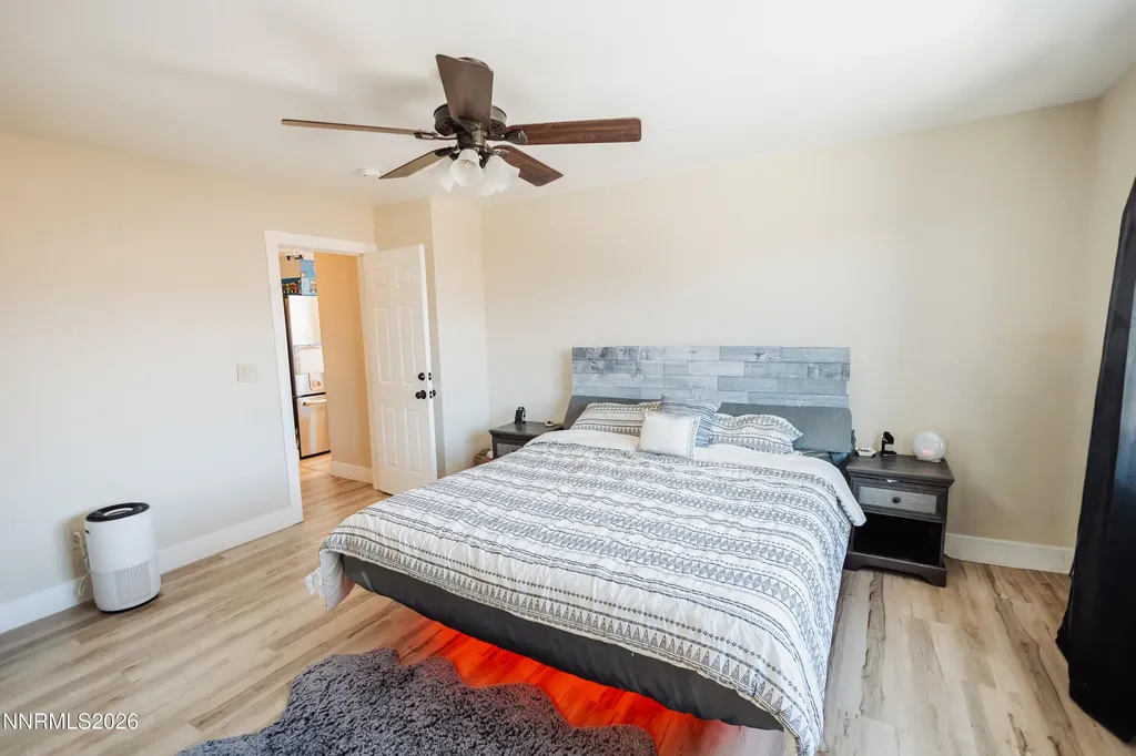 102 Woodlake Dayton NV 89403