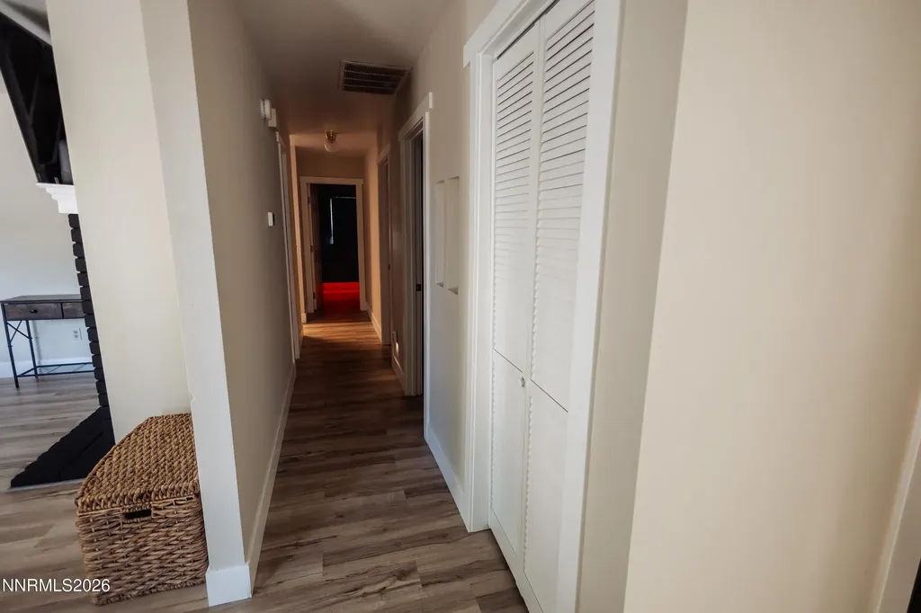 102 Woodlake Dayton NV 89403