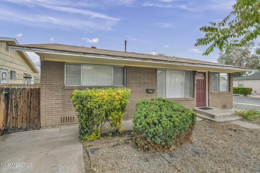 908 12th Sparks NV 89431