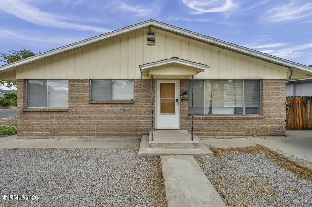 908 12th Sparks NV 89431