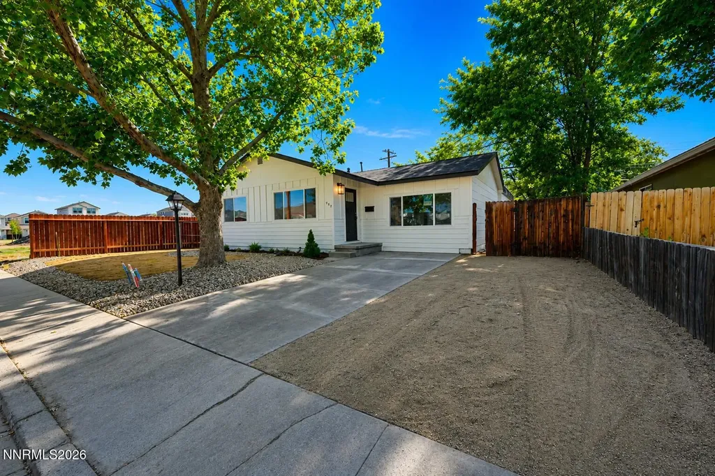 742 Ruth Carson City NV 89701