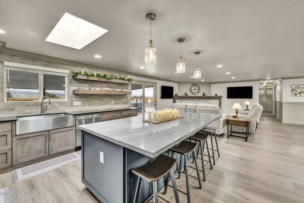 13745 Kewanna Reno NV 89521