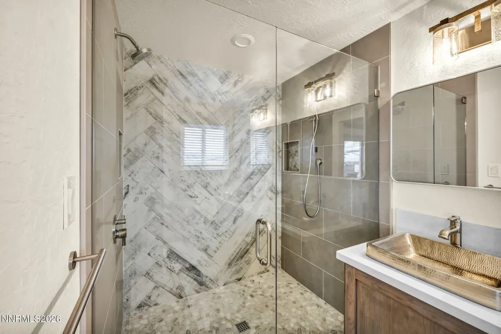 13745 Kewanna Reno NV 89521