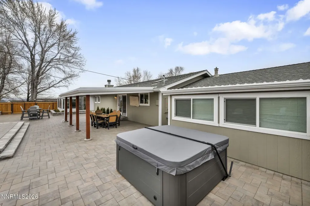 13745 Kewanna Reno NV 89521