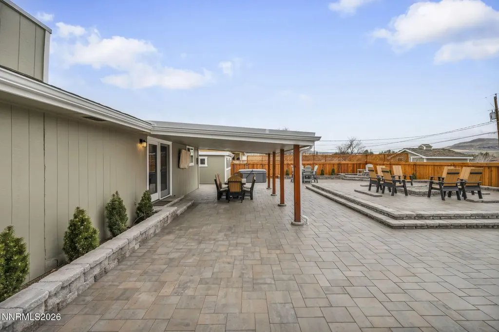 13745 Kewanna Reno NV 89521