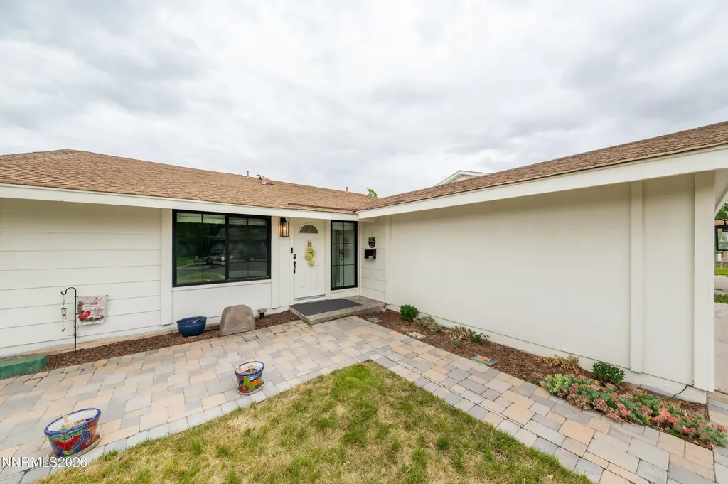 2353 William Morby Sparks NV 89434