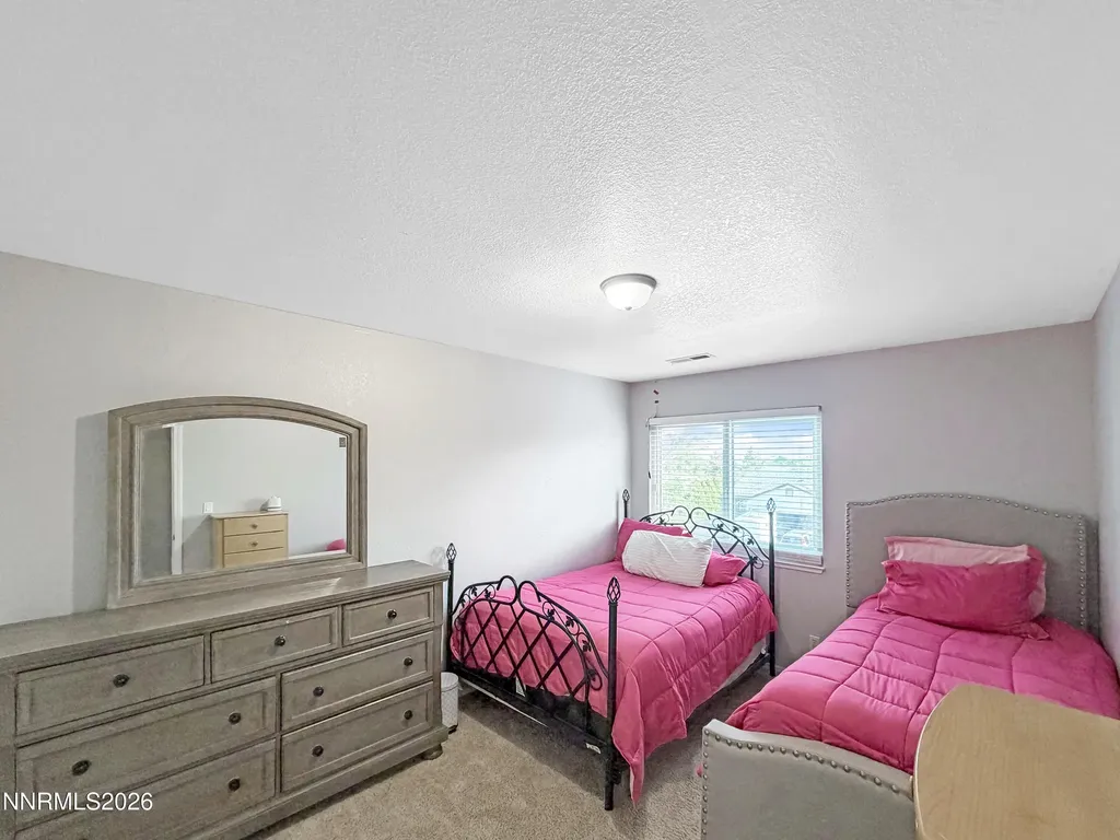 7160 Lindsey Sparks NV 89436