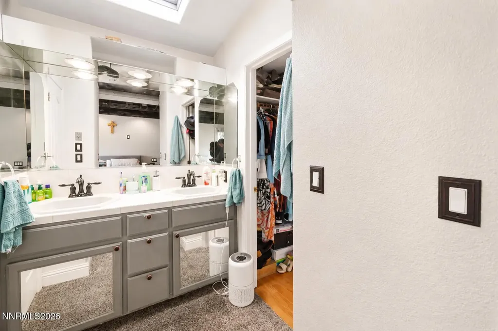 4135 Mina Carson City NV 89706