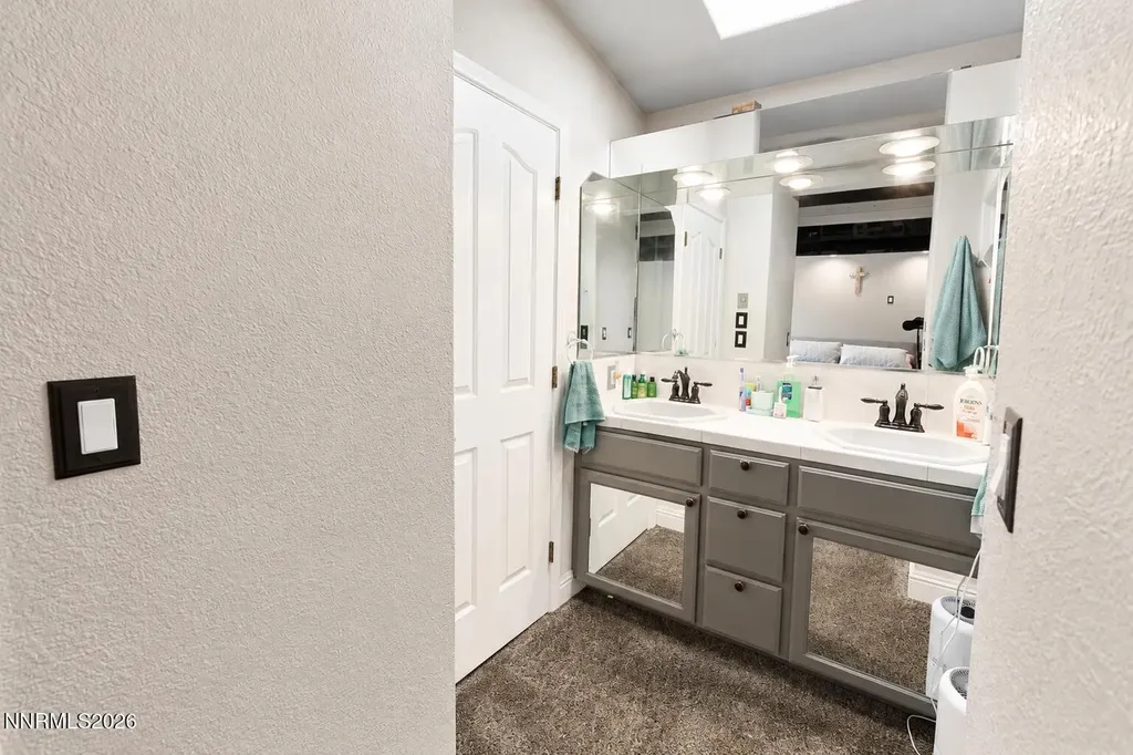 4135 Mina Carson City NV 89706