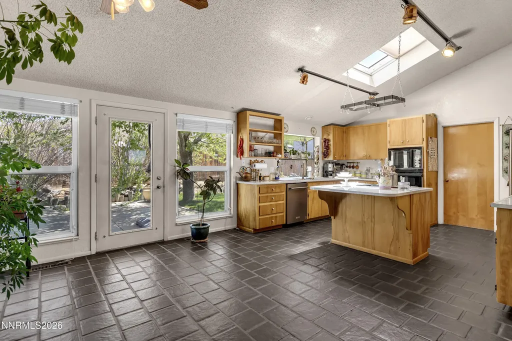 3329 Edmonds Carson City NV 89701