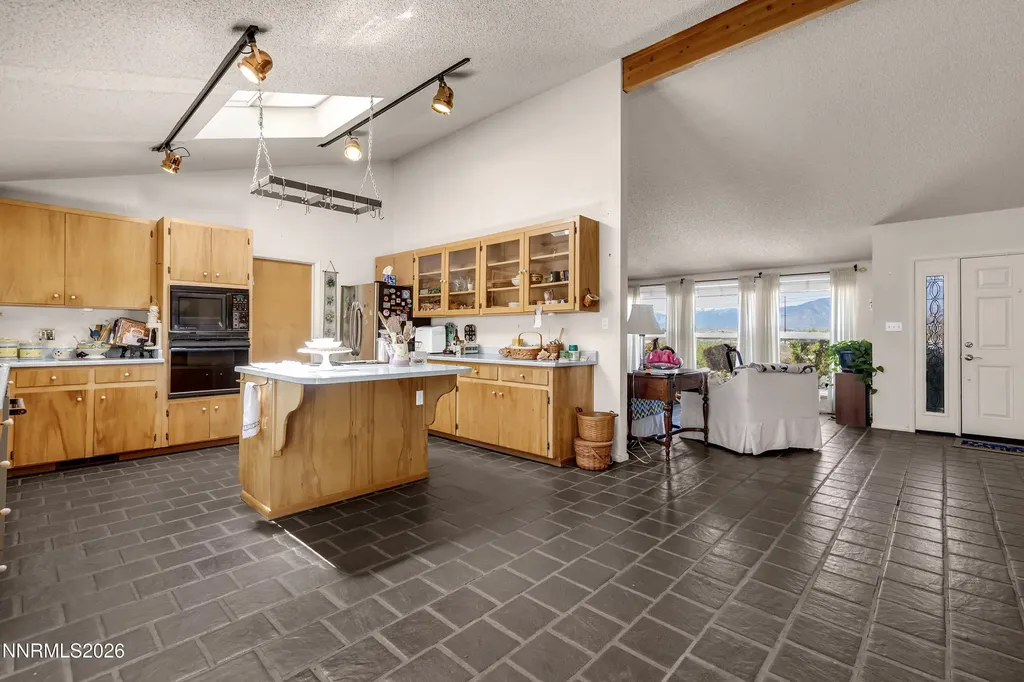 3329 Edmonds Carson City NV 89701