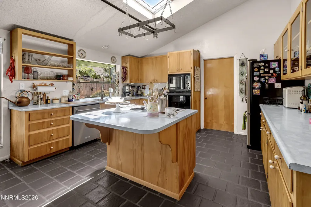 3329 Edmonds Carson City NV 89701
