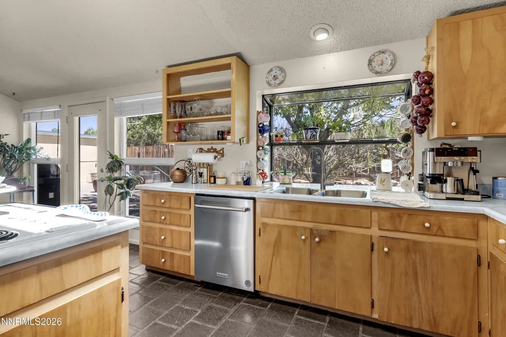 3329 Edmonds Carson City NV 89701