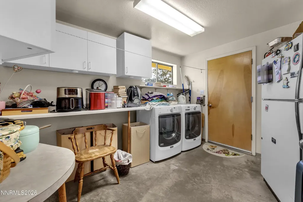 3329 Edmonds Carson City NV 89701