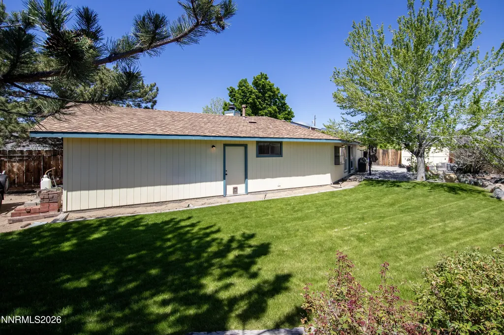 3329 Edmonds Carson City NV 89701