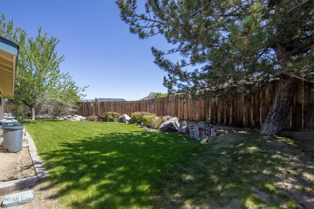 3329 Edmonds Carson City NV 89701