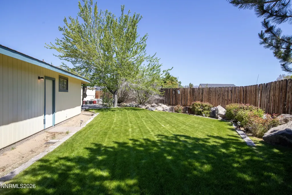 3329 Edmonds Carson City NV 89701