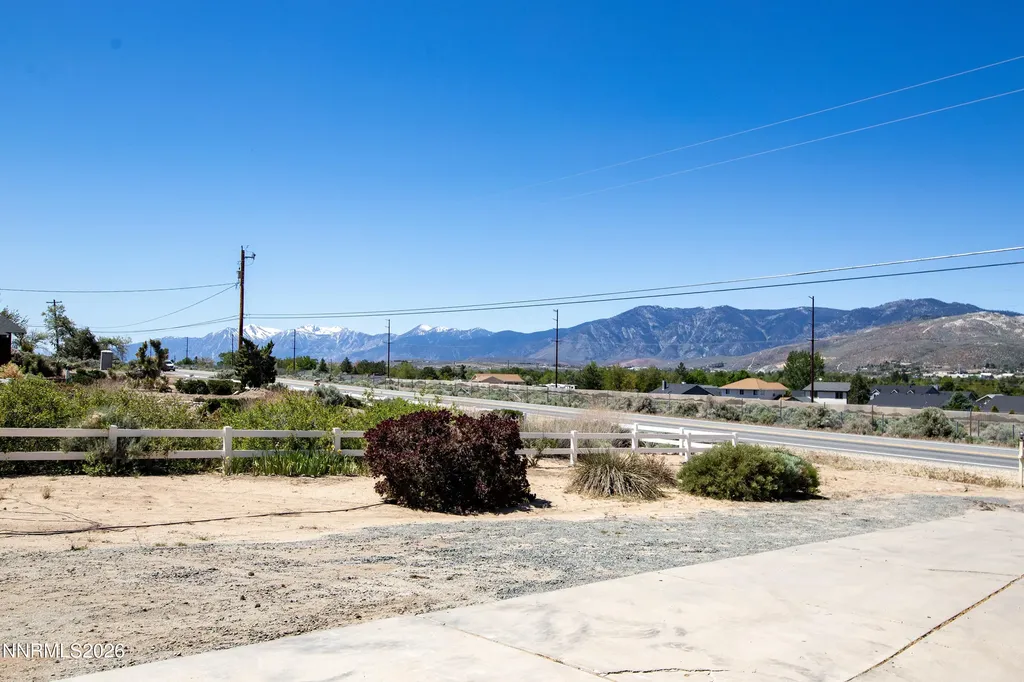 3329 Edmonds Carson City NV 89701
