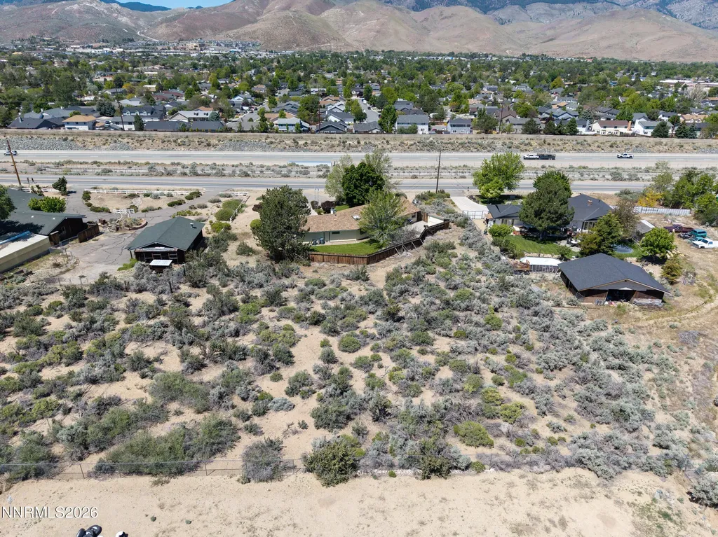 3329 Edmonds Carson City NV 89701