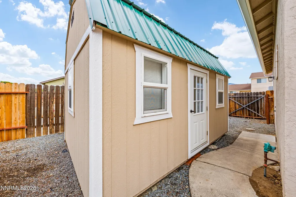 20985 Rose Knob Reno NV 89508