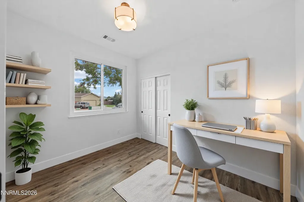 20985 Rose Knob Reno NV 89508