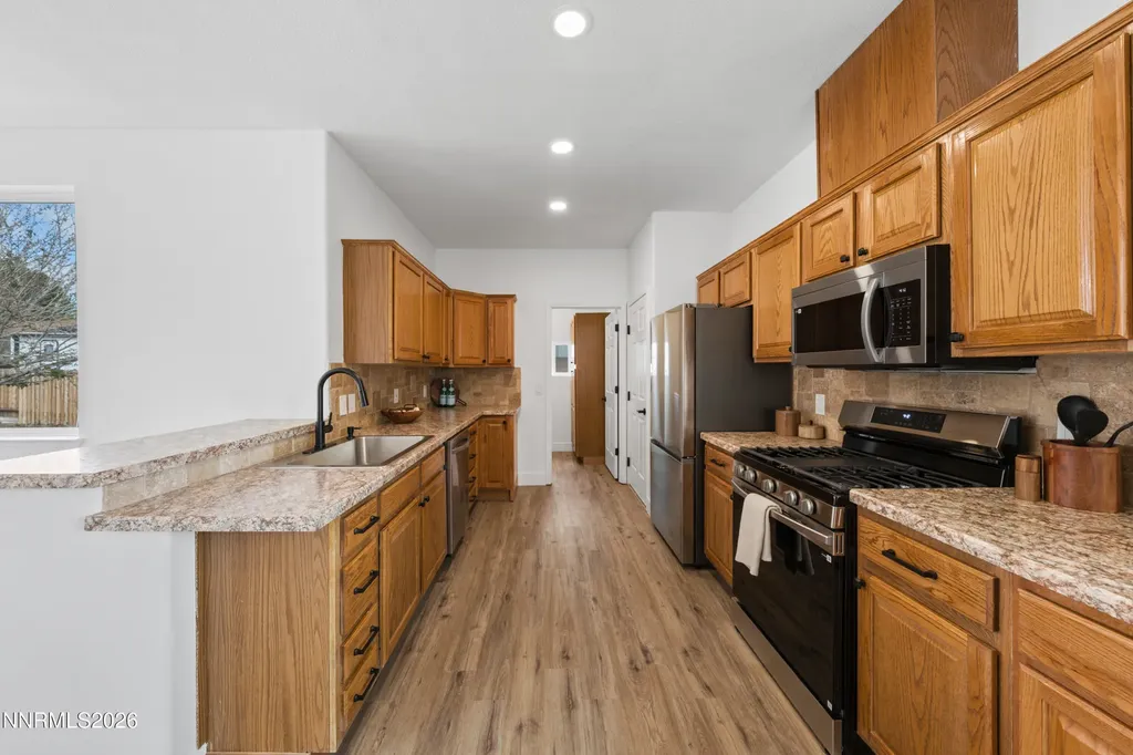 20985 Rose Knob Reno NV 89508