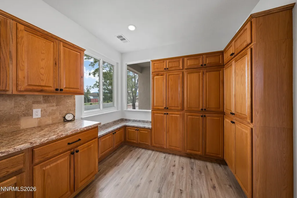 20985 Rose Knob Reno NV 89508