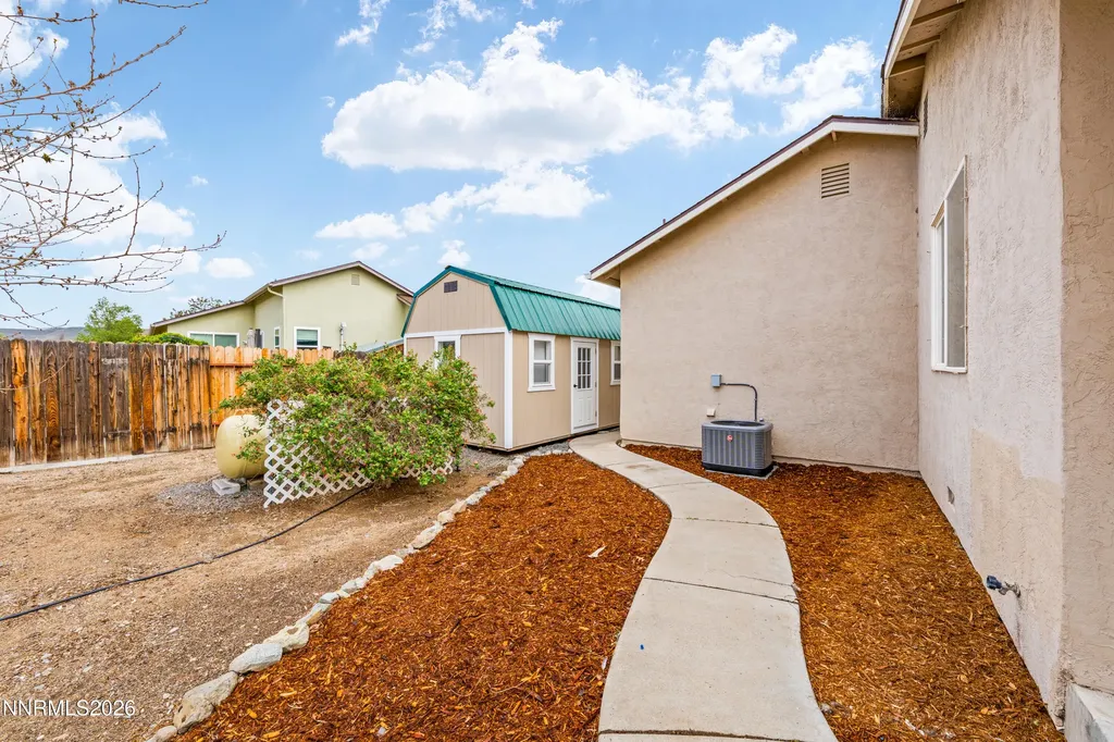 20985 Rose Knob Reno NV 89508