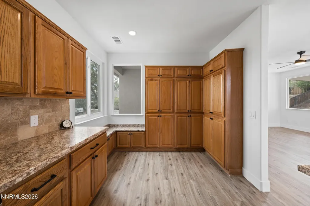 20985 Rose Knob Reno NV 89508