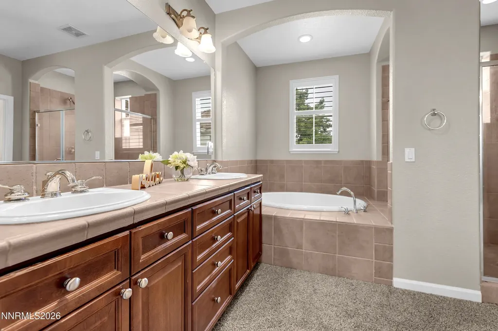 1784 Back Country Reno NV 89521