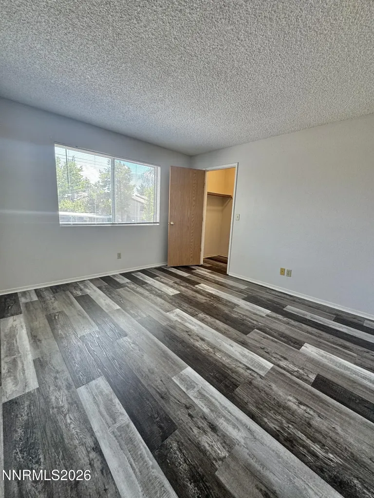 2519 Sunny Slope Sparks NV 89434