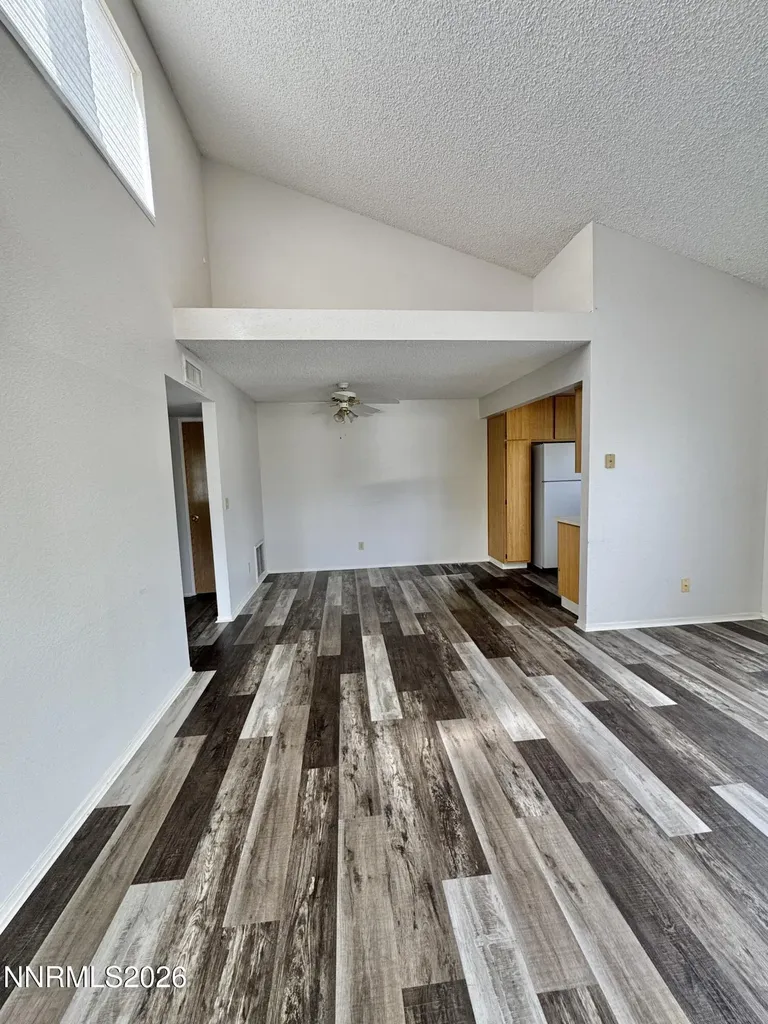 2519 Sunny Slope Sparks NV 89434