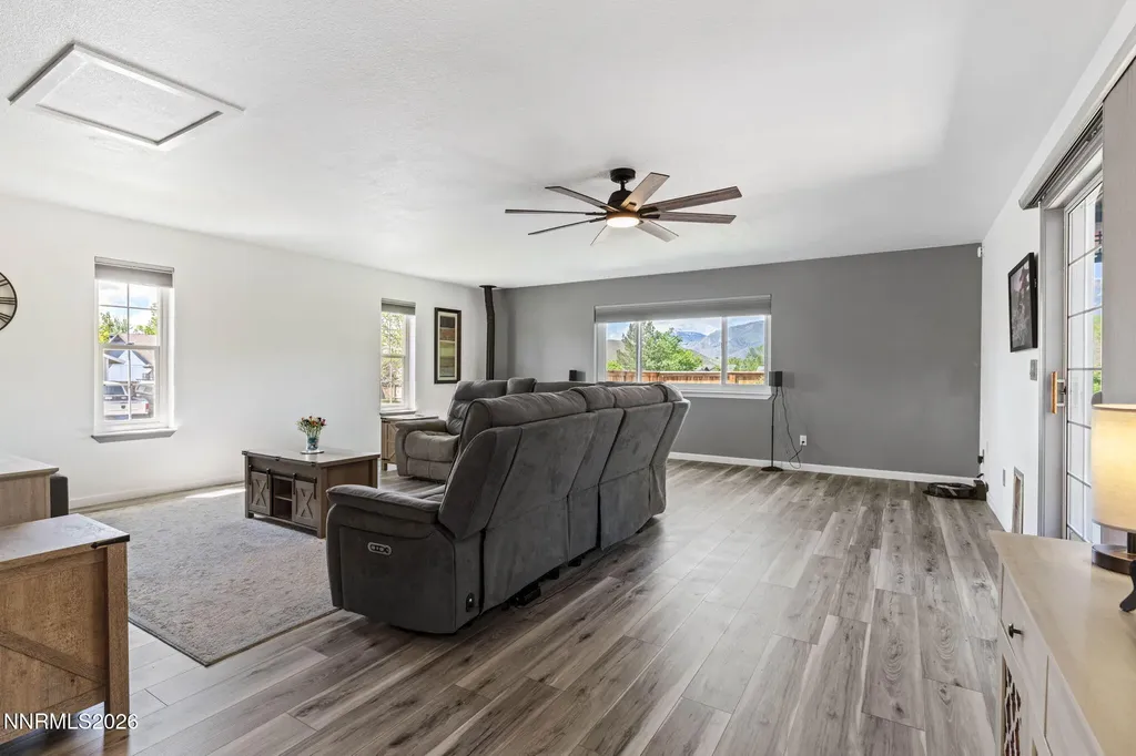 616 Kim Gardnerville NV 89460