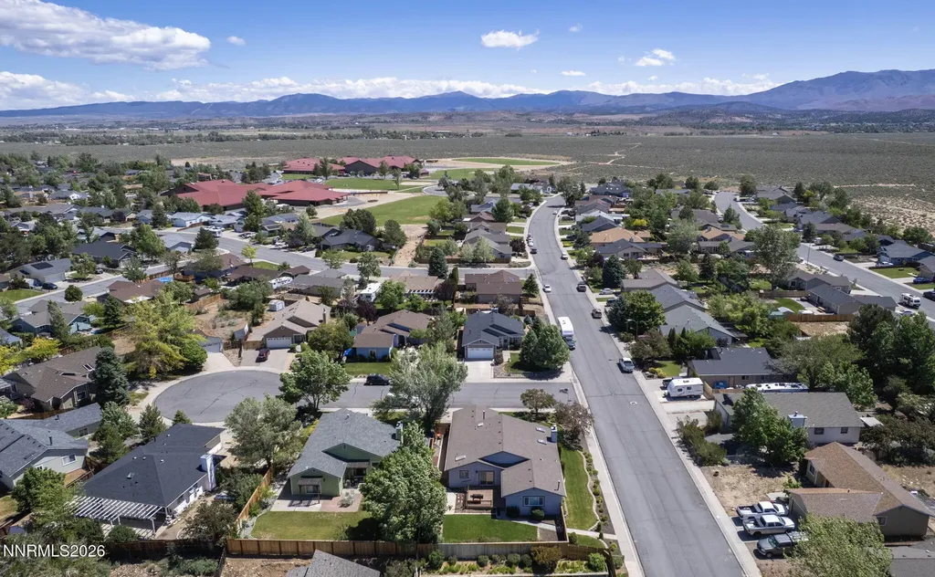 616 Kim Gardnerville NV 89460