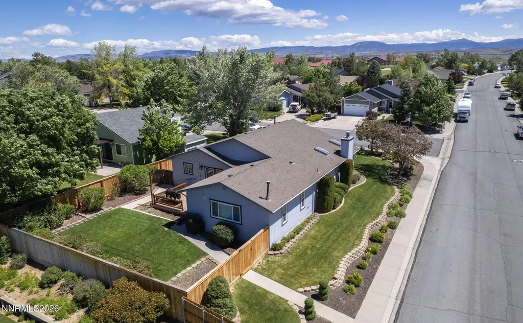 616 Kim Gardnerville NV 89460