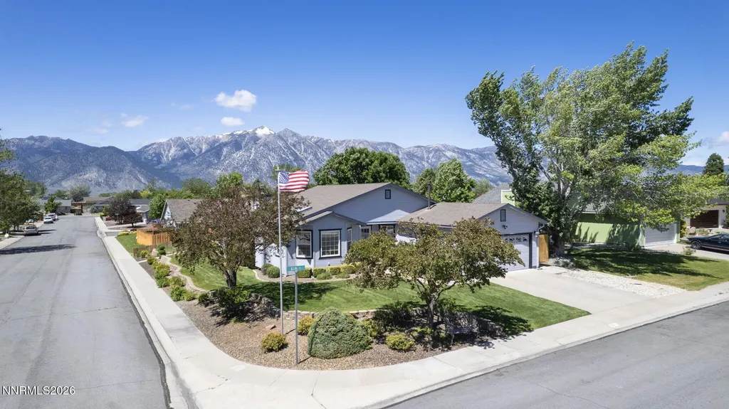 616 Kim Gardnerville NV 89460