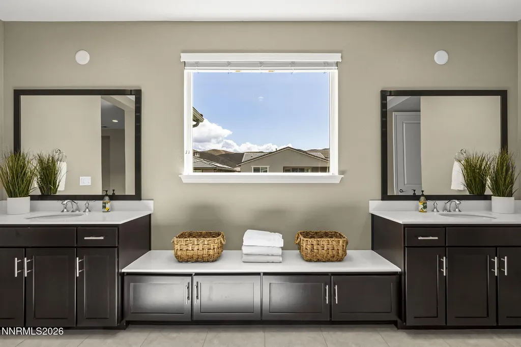 9278 Red Spring Reno NV 89521