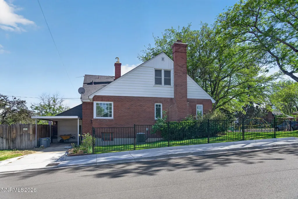 1310 Lander Reno NV 89509