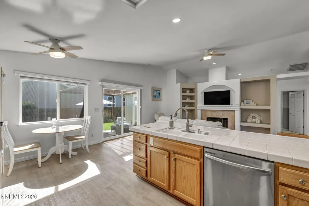 1785 Lantana Minden NV 89423