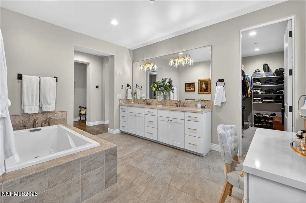 5096 Bordeaux Reno NV 89511
