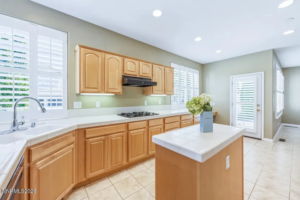 1094 Waverly Reno NV 89519