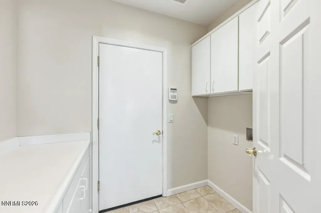 1094 Waverly Reno NV 89519