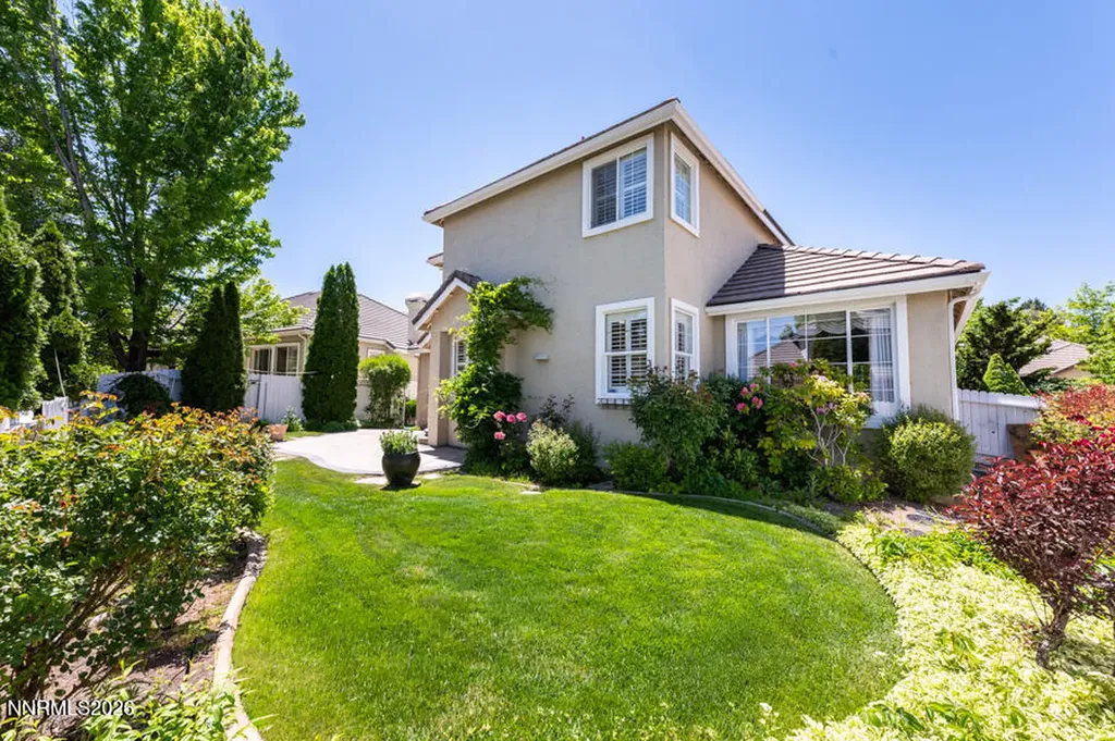 1094 Waverly Reno NV 89519