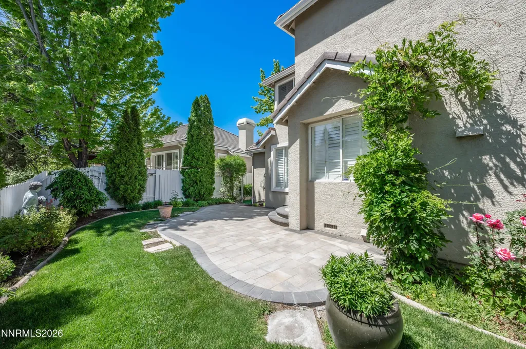 1094 Waverly Reno NV 89519