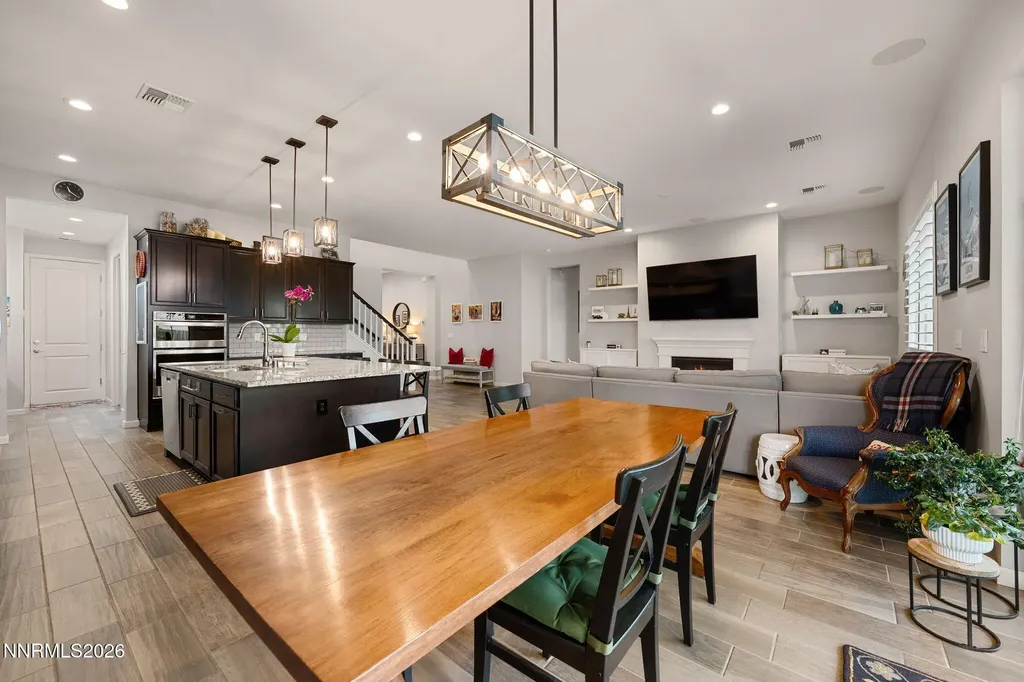 905 Iron River Reno NV 89521