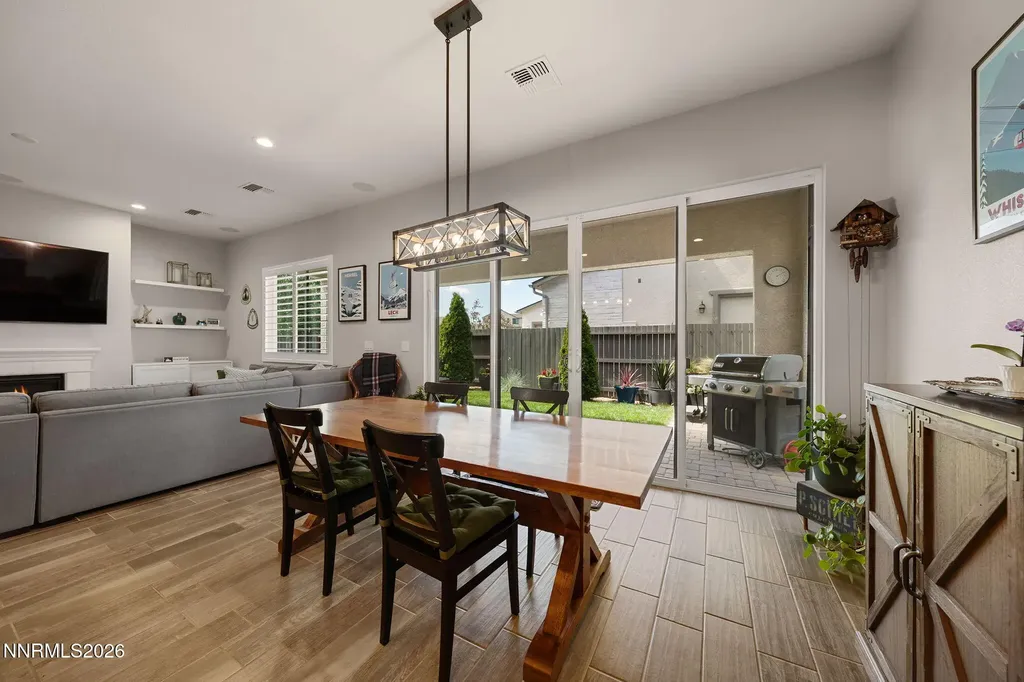905 Iron River Reno NV 89521