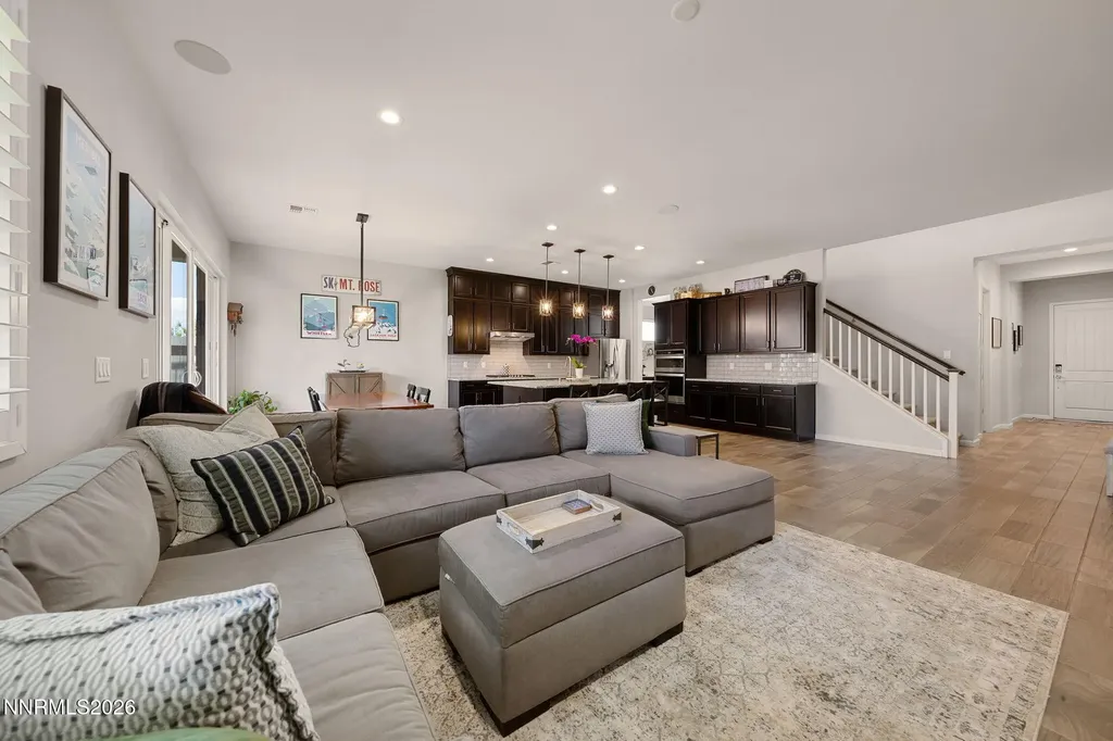 905 Iron River Reno NV 89521